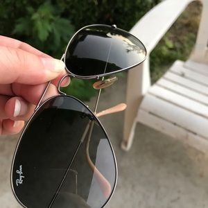 Ray-ban aviator sunglasses
